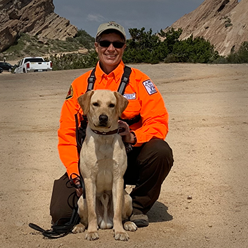 Deb Callabresi and "Huckleberry Punch", certified human remains detection